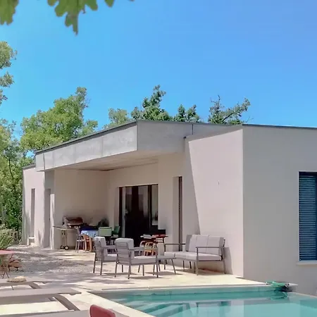 度假居 Contemporary With Pool In Cereste-en-luberon *