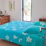 Contemporary With Pool In Cereste-en-luberon Céreste