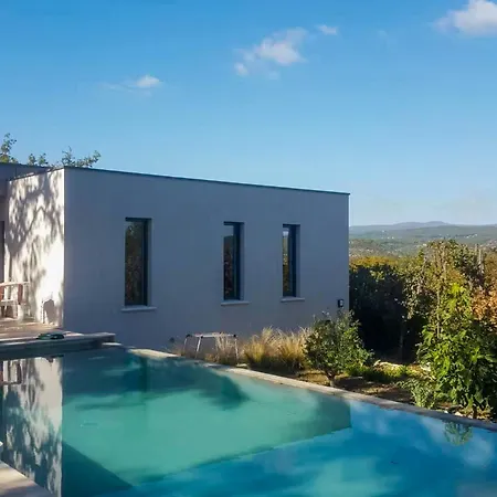 Contemporary With Pool In Cereste-en-luberon